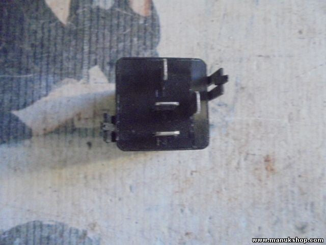 Fensterheber Relais Volvo 811265 05070502