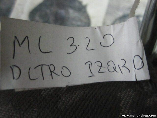 Kopfstützen Kopfstütze Mercedes-Benz W163 M Klasse ML 320