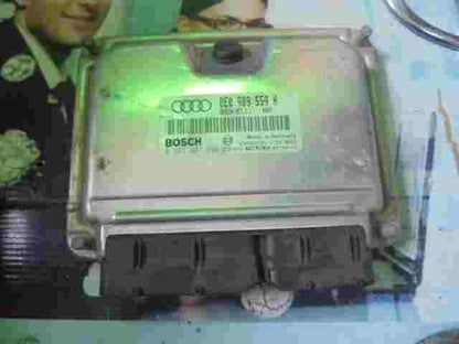 Motorsteuergerät Audi A4 A6 8E0909559H 8EO909559H ME7.1.1 1039S00521 0261207839