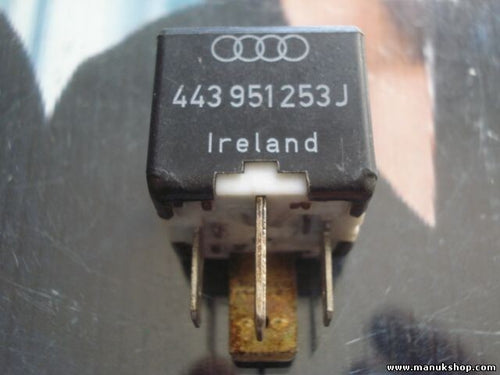 Relais Nebelscheinwerfer Audi Volkswagen T4 Golf Passat 899511 443951253J Nr.213
