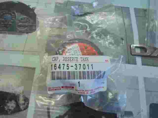 Cap Reserve Tank Toyota Prius Lexus LS 460L Land Cruiser 1647537011 16475-37011