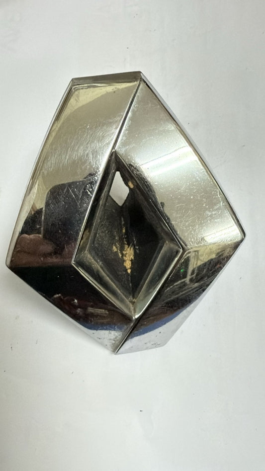Emblem Logo Renault 820386