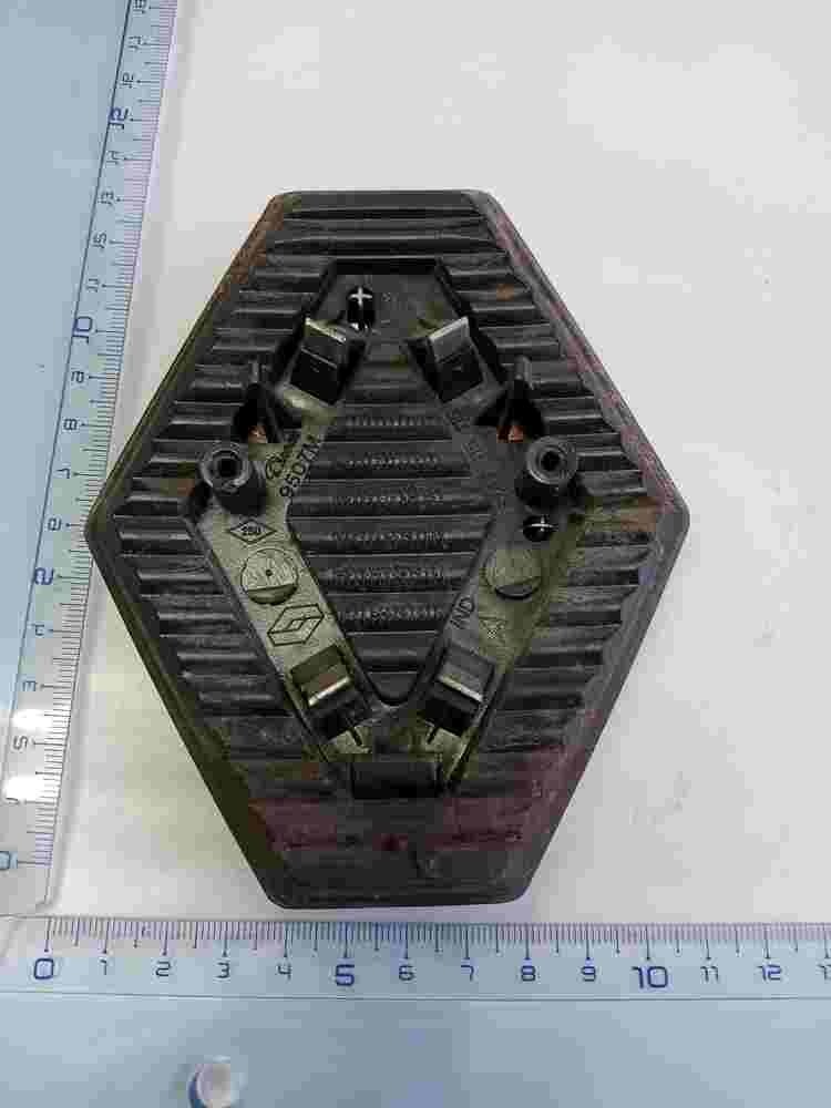 Emblem Renault Megane Espace IV 8cm. 8200115115 8200 115 115 9507M