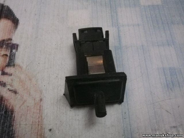 Lichtschalter BMW E39 1388277 61311388277 AMP 1-828816-1 18288161