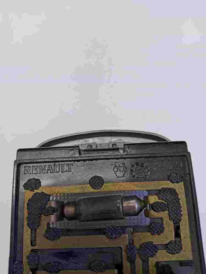 Innenleuchte Renault Scenic RX4 7700433411 77 004 334 11
