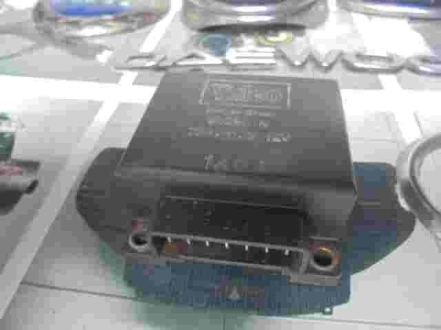 Steuergerät Zentralelektronik Peugeot 205 602991A VALEO 73410102 12V