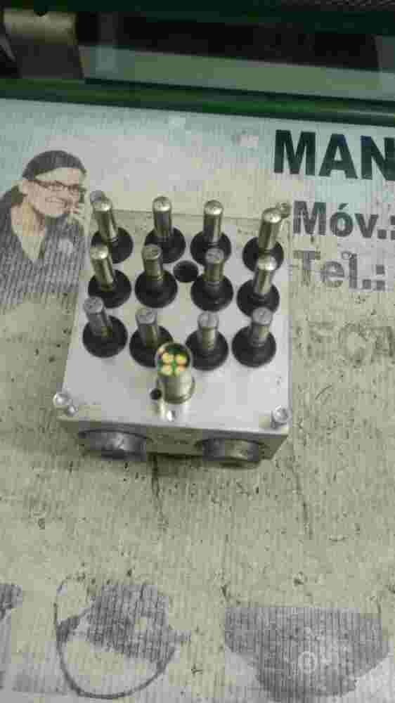 ABS Hydraulikblock VW Touareg Porsche Cayenne 7L0614517C 10021202454