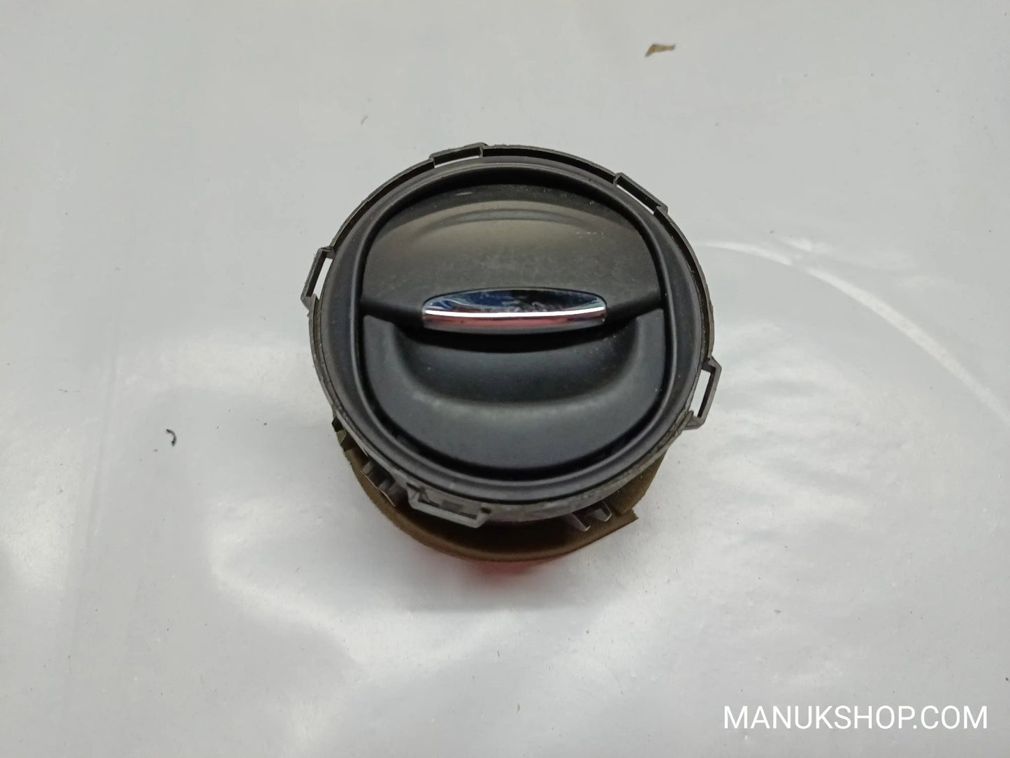 Lüftungsdüse Luftdüse Opel Vivaro Renault Captur 08239006 08239-006