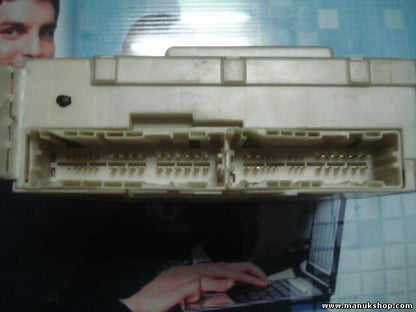 Steuergerät Modul Block Assy Lexus 220D IS N-J 8273053022 7F15-412 8267253040