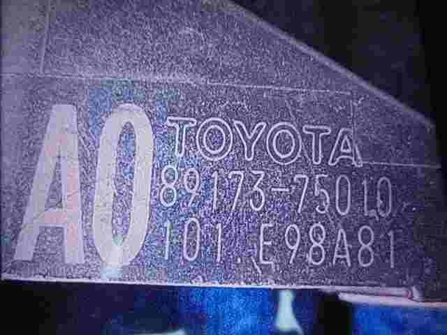 Airbagsensor Airbagsteuergerät Toyota Prius 8917375010 A0 89173-75010 101.E98A81