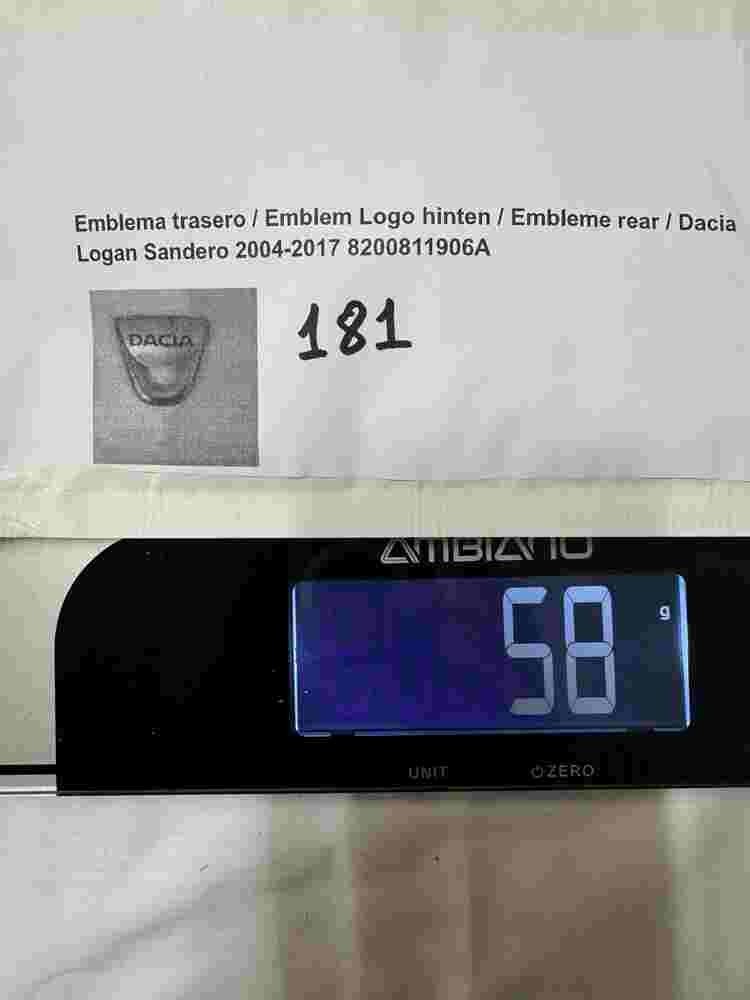 Emblem Logo hinten  Dacia Logan Sandero 2004-2017 8200811906A ..