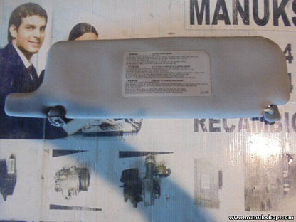Sonnenblende rechts Mitsubishi Pajero Montero II V3_W V2 1990-1999 MR216240