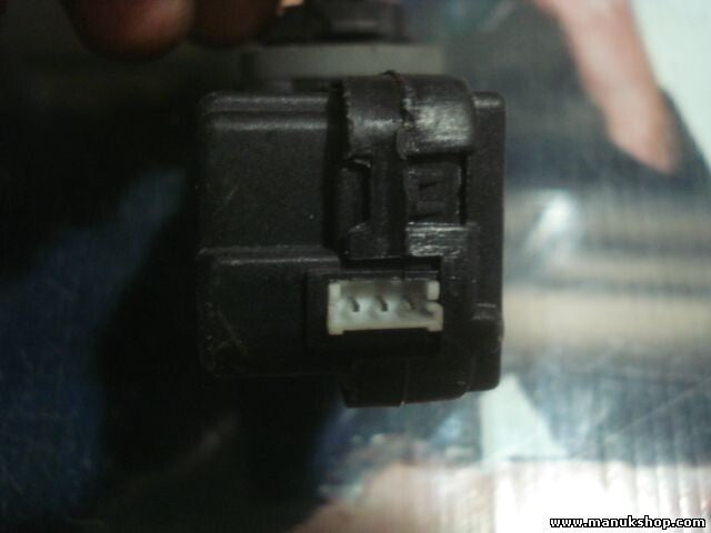 Stellmotor Scheinwerfer LWR Leuchtweitenregulierung VW Polo 6R Seat 5PO941295