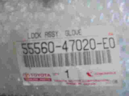 Handschuhfach schloss  Toyota Prius 2 XW20 5556047020E0 55560-47020-E0