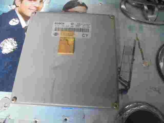 Motorsteuergerät Nissan Primera P11 237103J701 (CY) 5J70185600 BOSCH 0261203855