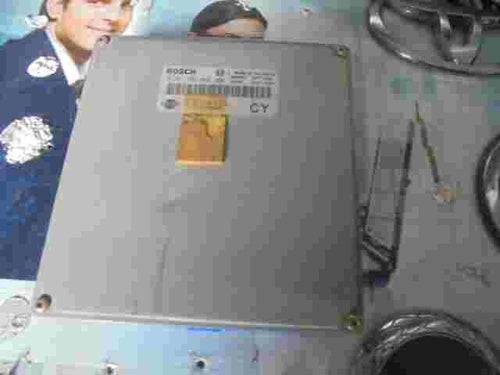 Motorsteuergerät Nissan Primera P11 237103J701 (CY) 5J70185600 BOSCH 0261203855