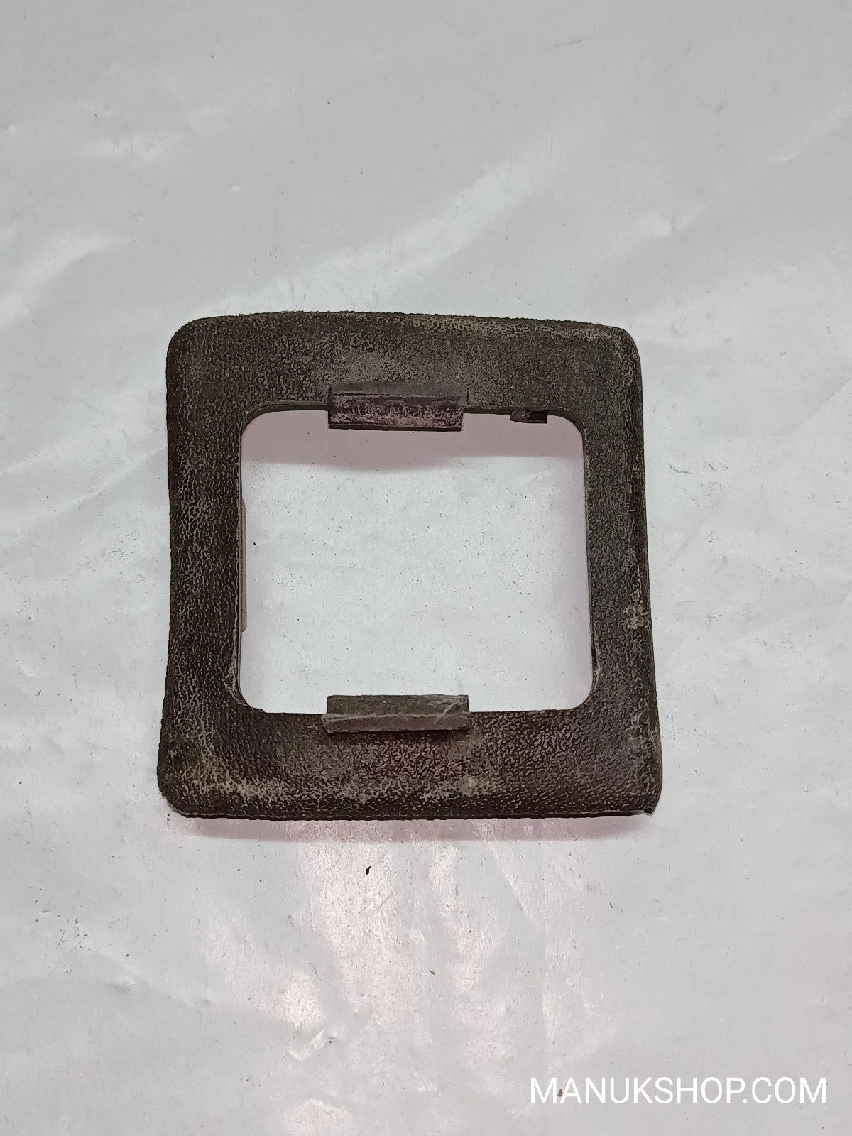 Kraftstoff Kappe Abdeckung Mercedes-Benz W123 W126 1266840018 126 684 00 18