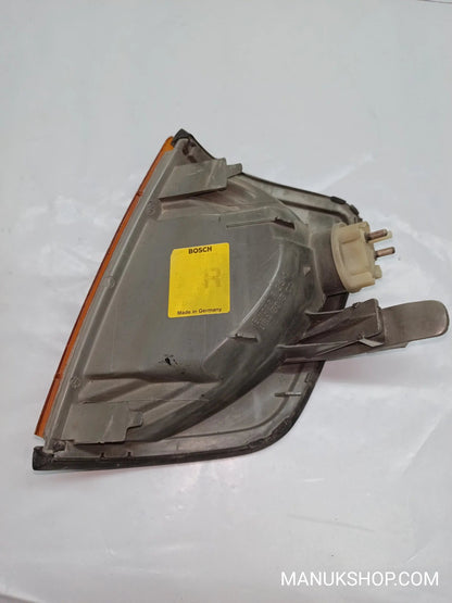 Blinker vorne rechts Mercedes-Benz W124 1305233929 1 305 233 929  BOSCH  P25-1
