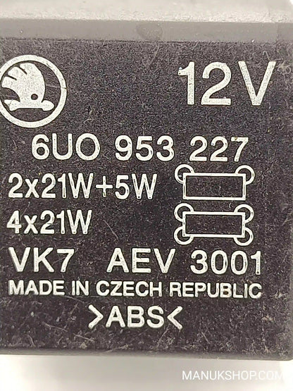 Blinker relais Skoda Felicia 6UO953227 6UO 953 227 6U0953227 6U0 953 227