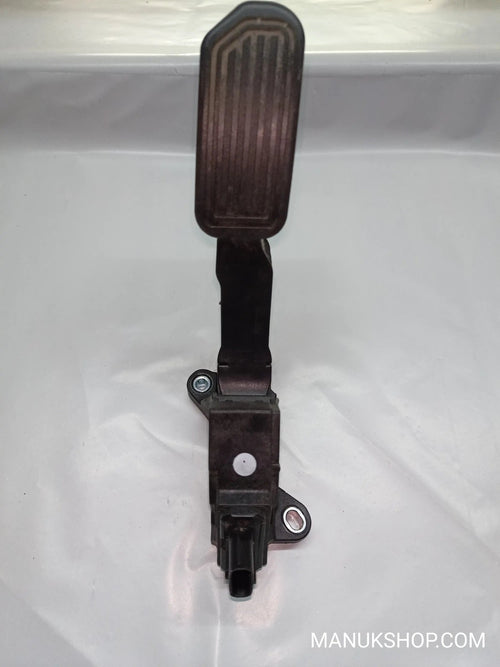 Gaspedalpotentiometer Toyota Auris II 15086B  7811002120 78110-02120