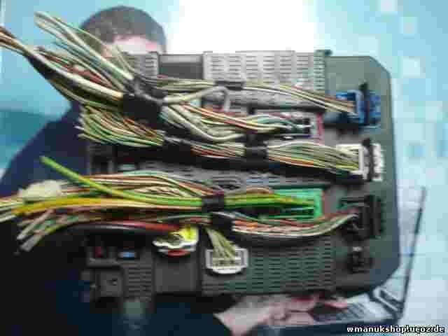 Sicherungskasten Citroen Peugeot 207 BSI 2004 P06-00 9659285380 96 592 853 80
