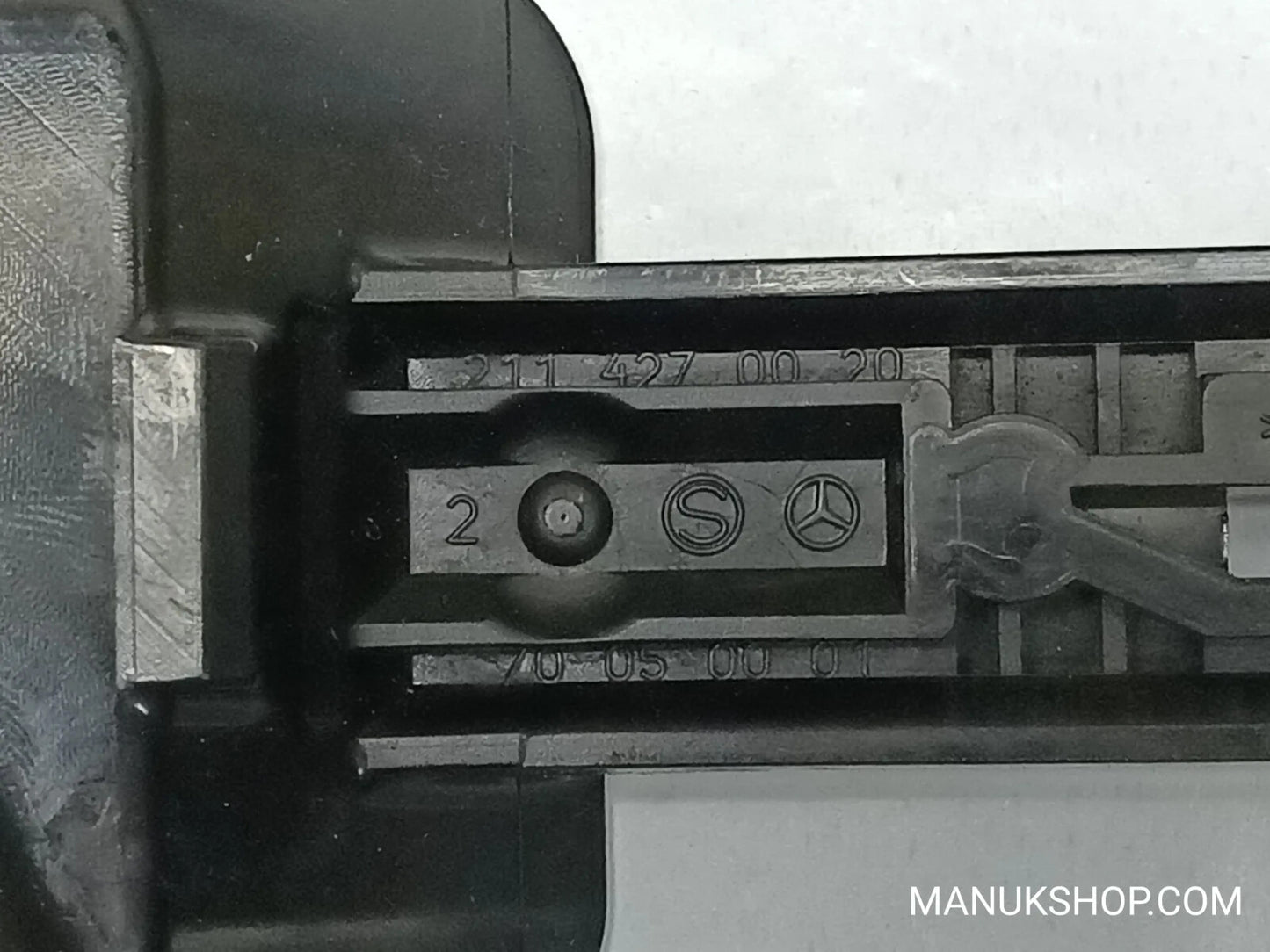 Handbremshebel Mercedes-benz 2114270020 211 427 00 20 70050001 70 05 00 01