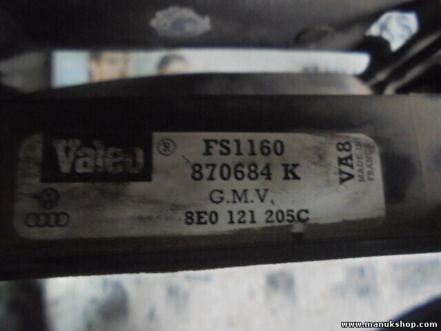 Lüftermotor Kühlerventilator Abdeckung  Audi A4 B6 B7 8E0121205C