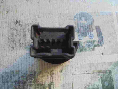 Warnblinkschalter Nissan X-TRAIL NILES 06016