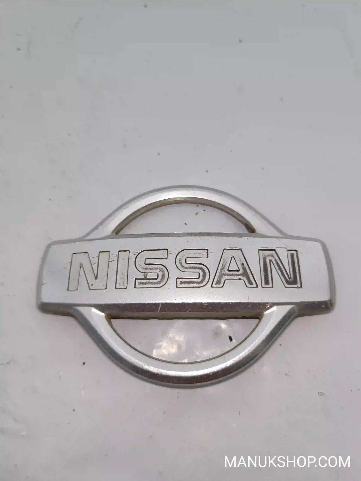 Emblem  Nissan Qashqai Primera P11 Rogue