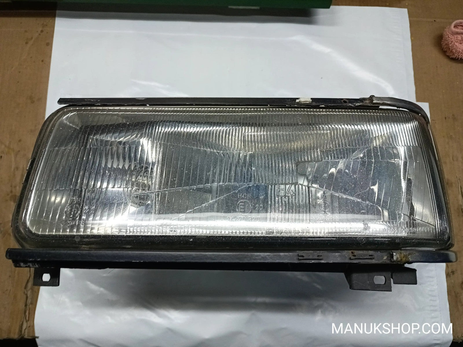 Scheinwerfer links Audi 100 200 1305620581 1 305 620 581 BOSCH