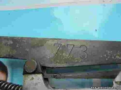 Schiebedach salzung links Nissan Terrano Ford Maverick 100686630 0130821827