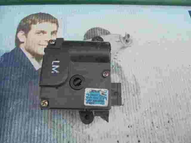 Stellmotor Heizung Hyundai Tiburon HCCD266AKYAA HCC D266AKYAA WD401001BW0