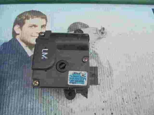 Stellmotor Heizung Hyundai Tiburon HCCD266AKYAA HCC D266AKYAA WD401001BW0