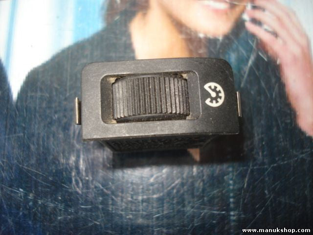 Schalter Tachobeleuchtung BMW E38 61318352216 21315000 8352216
