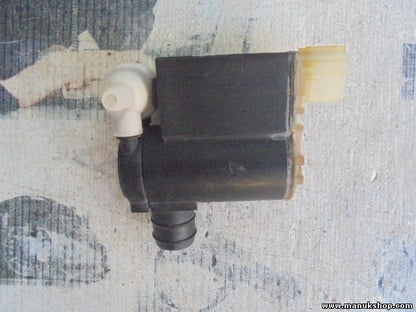 Waschwasserpumpe Waschpumpe Wischerpumpe Hyundai i20 i30 iX20 Ceed 985102C100