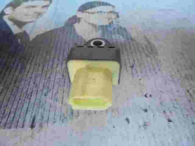 Airbagsensor Airbagsteuergerät Toyota Urban Cruiser 8983128020 727.6G5XNH