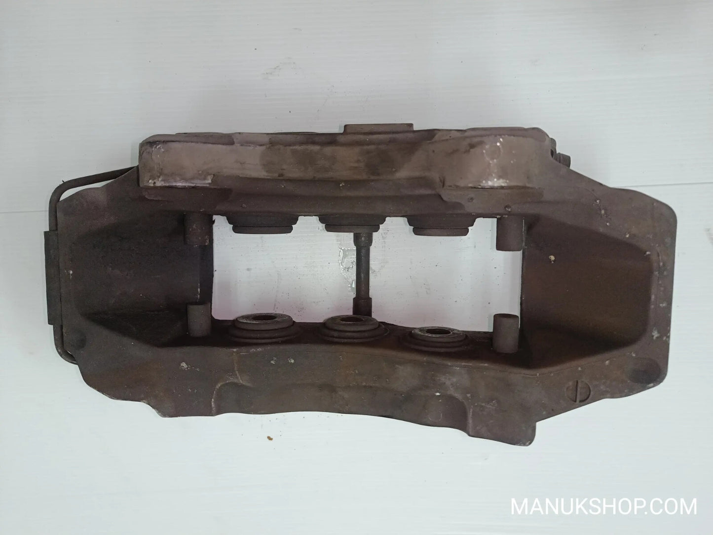 Bremssattel vorne rechts Porsche Cayenne 2009 208432083A 20.8432.08 3A