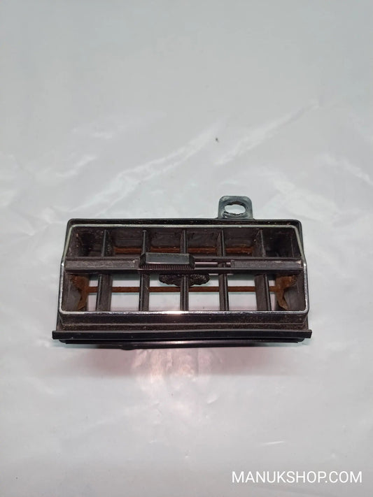 Lüftungsdüse  Mercedes-Benz  W123 W126 1268310630 126 831 06 30