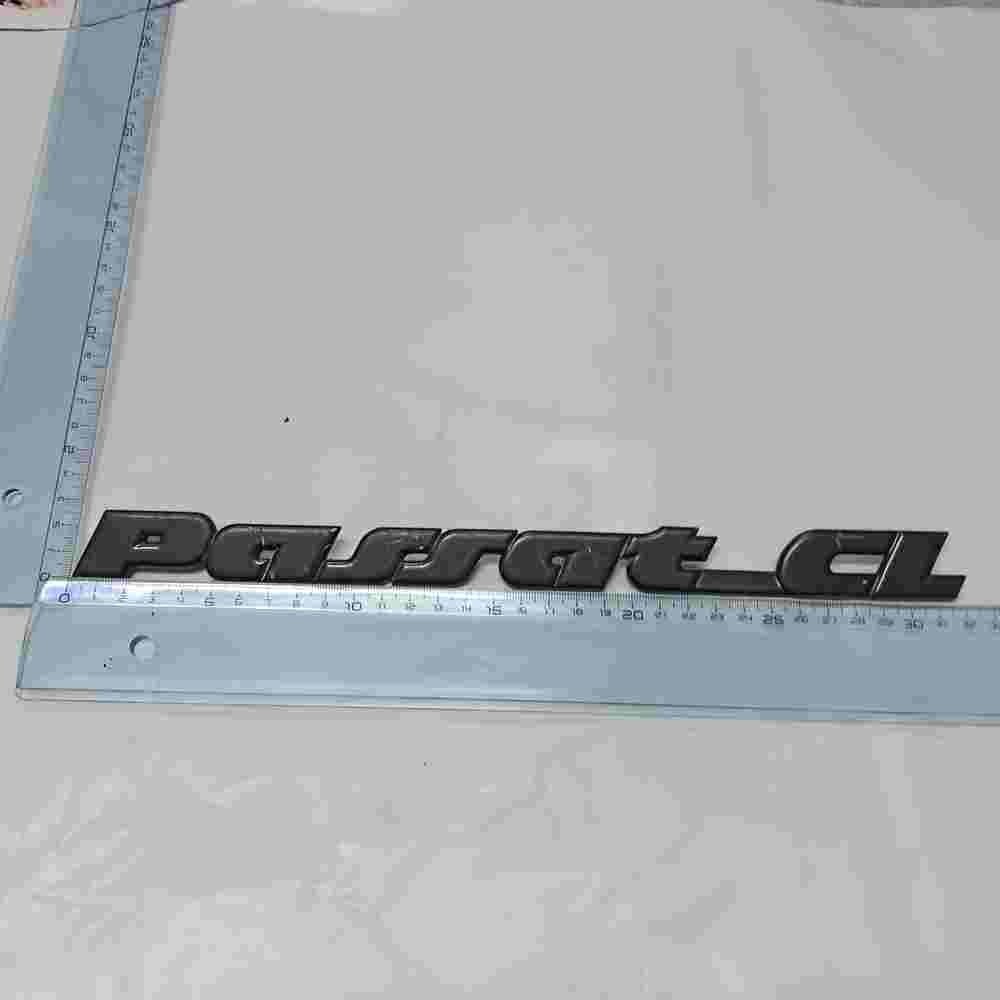 Emblem VW Volkswagen Passat CL B3 357853687A 357 853 687 A 32cm.