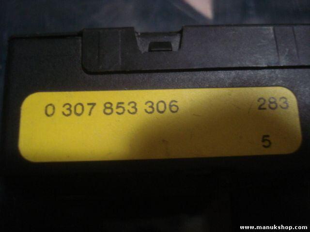 Stellmotor Scheinwerfer LWR Leuchtweitenregulierung Corsa C Zafira B 0307853306