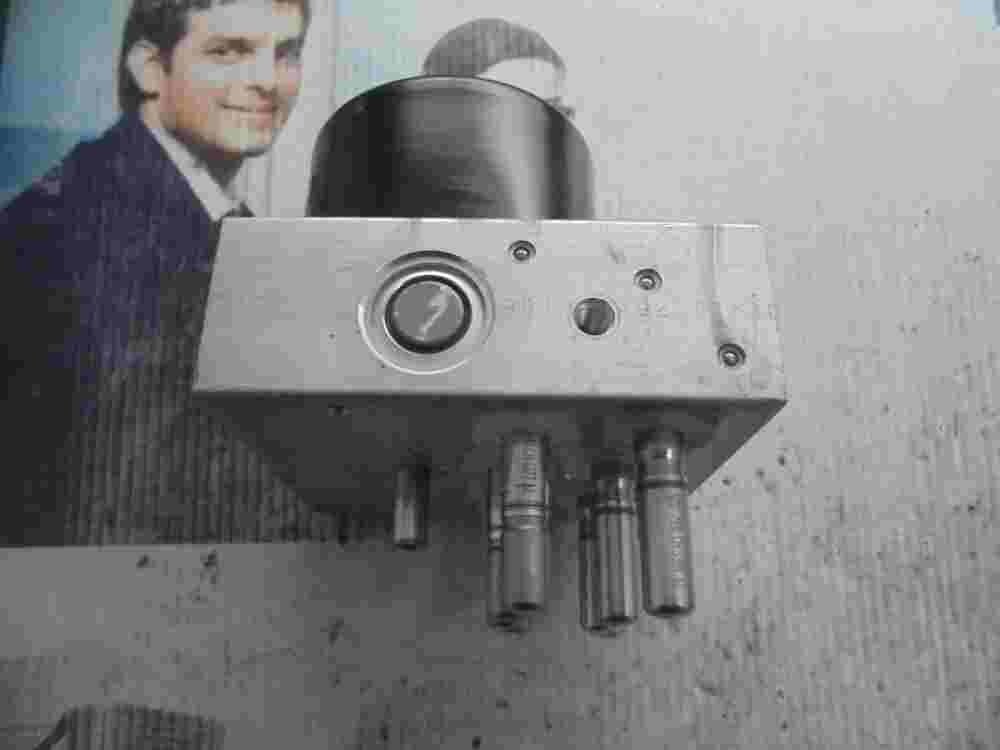 ABS Hydraulikblock Suzuki Swift 73K1 BE 2WD ATE 06210210394 06210952323