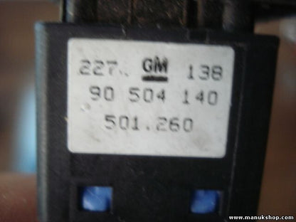 Schalter Opel Vectra 90 504 140 90504140