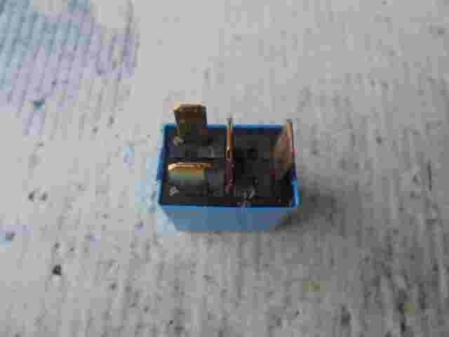 Sicherung Relais Kia Soul Hyundai Elantra 95220FL000 95220-FL000 12V35A 0936D