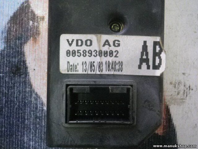 Bordcomputer Land Rover Defender 05 YAC113540 100039036002 0058930002 YAC 113540