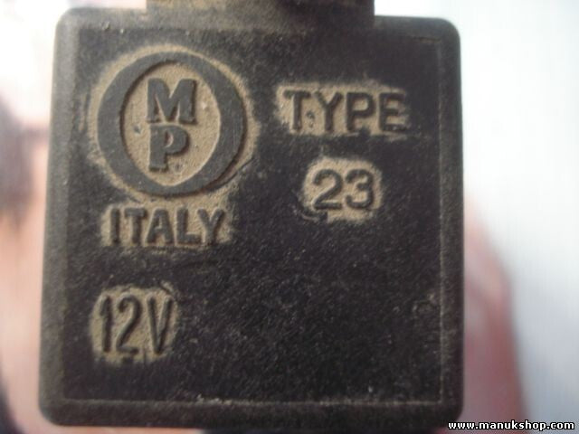 Relais Lancia Delta 12V TYPE 23 negro