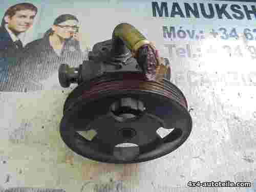 Servopumpe KYB 020870 -1 65D1