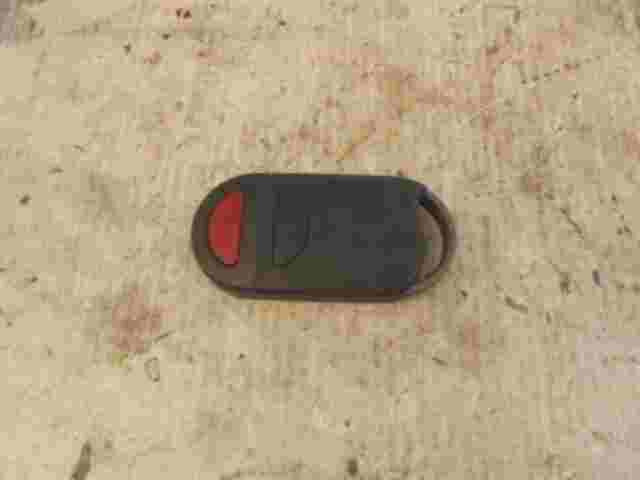Funkfernbedienung Schlüssel Gehäuse Nissan Serena Vanette 946801F