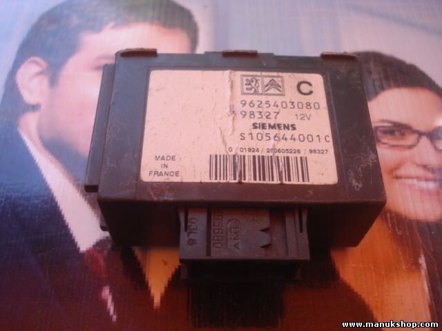 Steuergerät Zentralverriegelung Peugeot 306 12V 9625403080 SIEMENS S105644001C