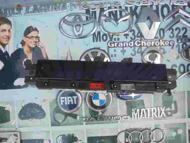 Kombiinstrument Tacho Renault Espace IV P8200030530 8200030530 NS0009818P