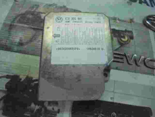 Airbagsensor Airbagsteuergerät VW Volkswagen Sharan 1CO909601 INDEX 08